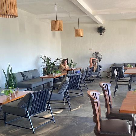 Ashana Hotel Uluwatu Extérieur photo