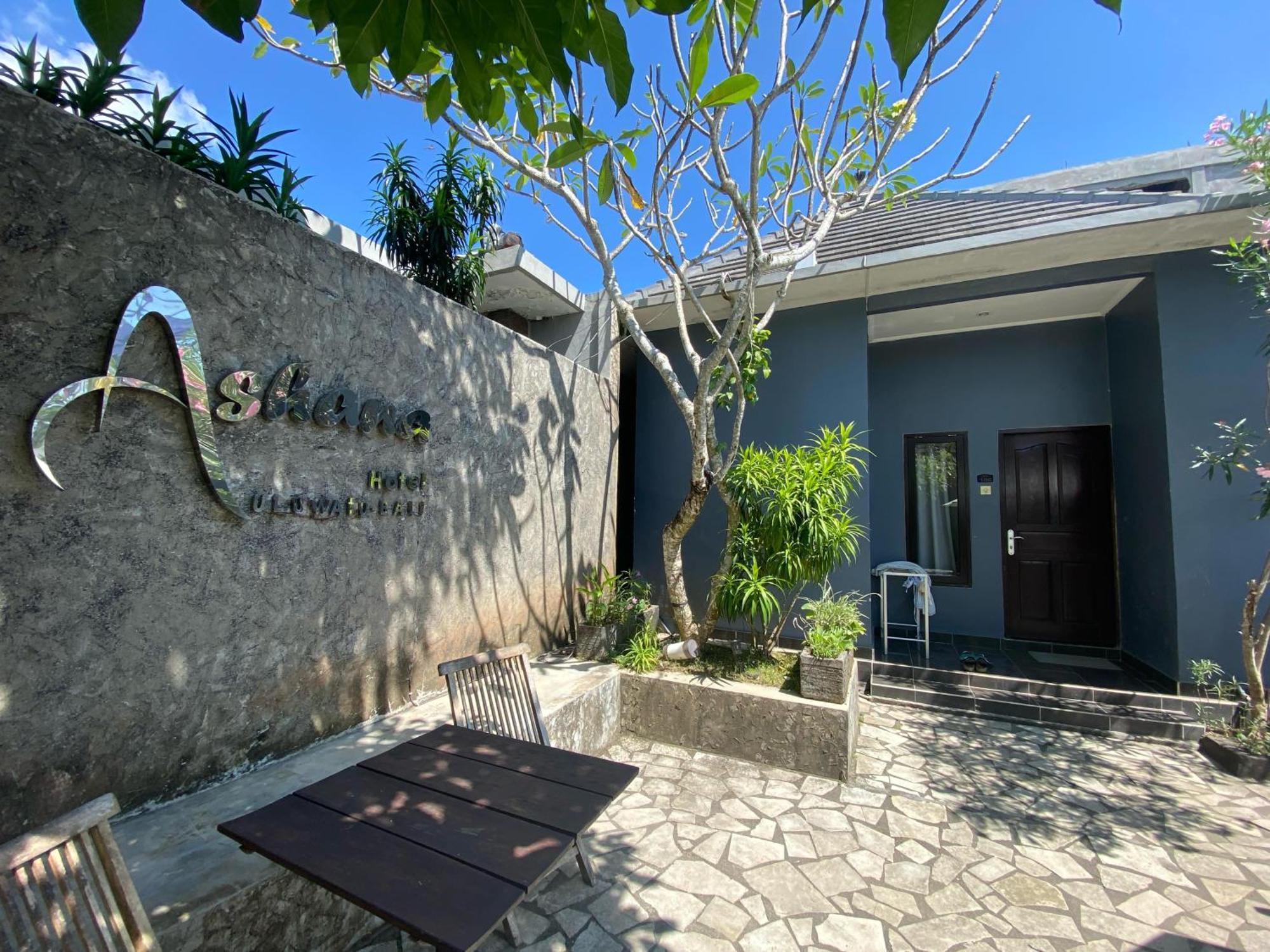 Ashana Hotel Uluwatu Extérieur photo